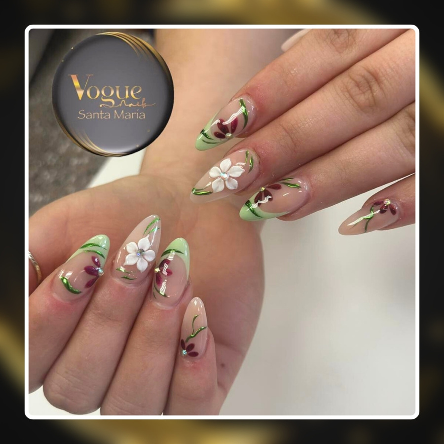 Vogue Nails